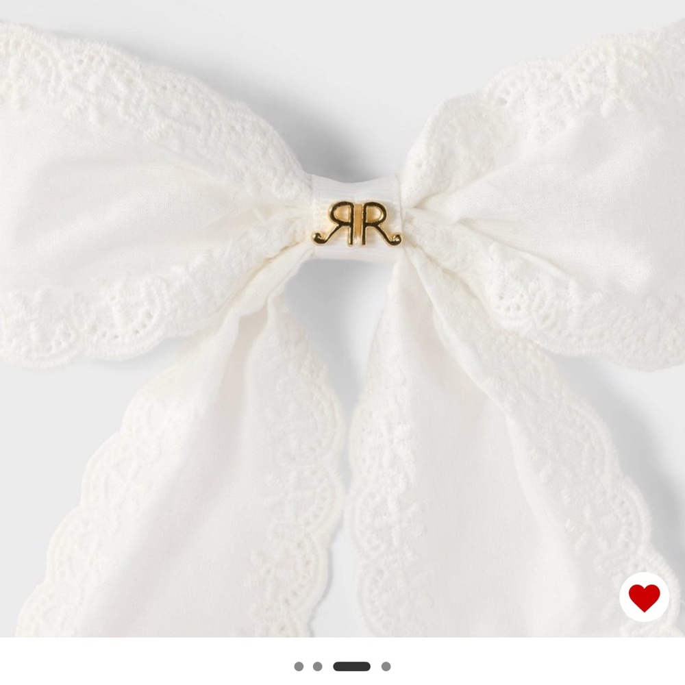 Delicate Lace Ribbon Bows - Ivory - Picture 3 of 3